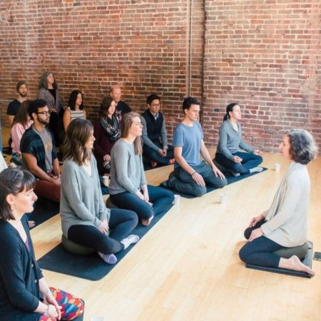 Mindfulness Classes Help Women With Hot Flashes - Cool-jams