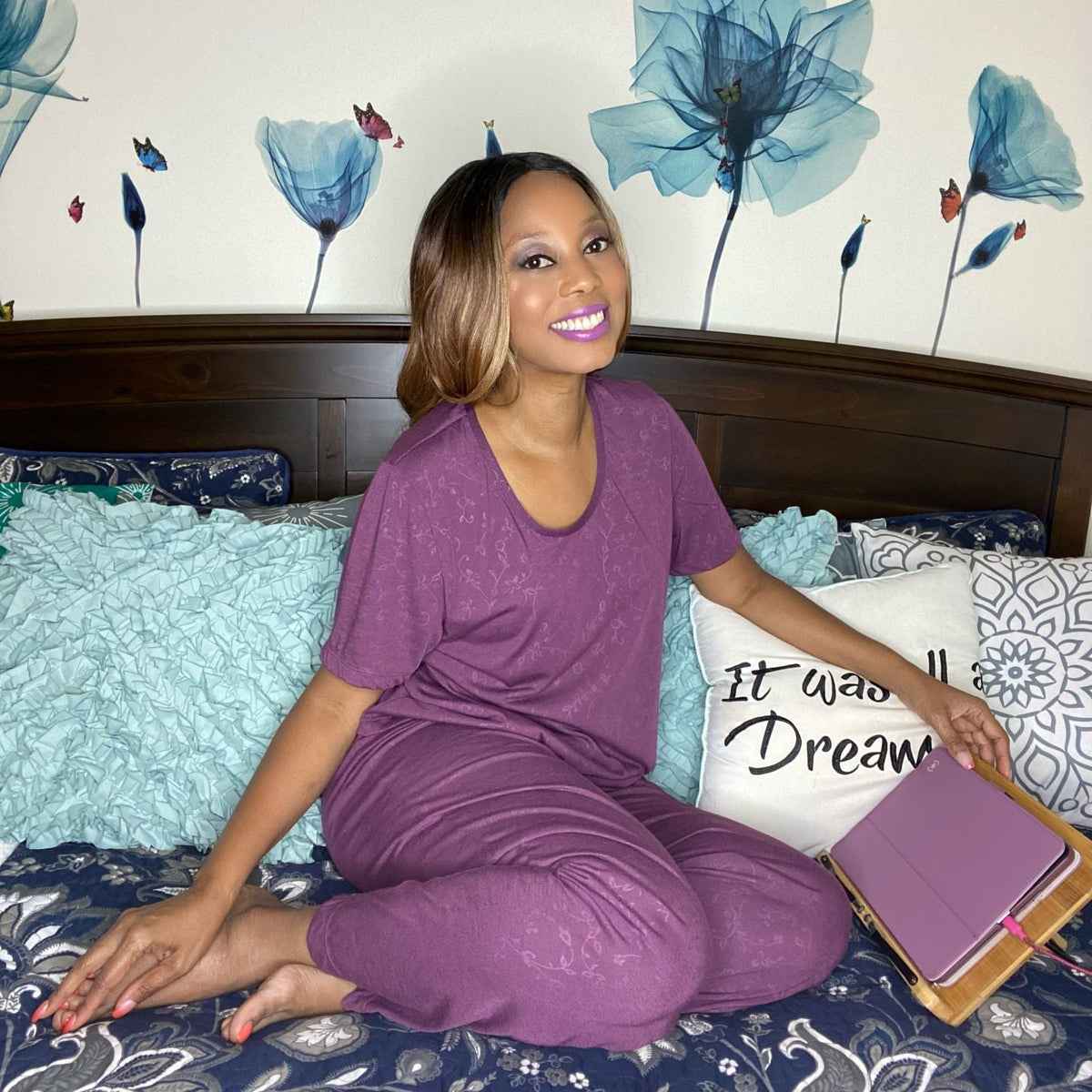 What Kind Of Sleepwear Is Best For Menopause? - Cool-jams