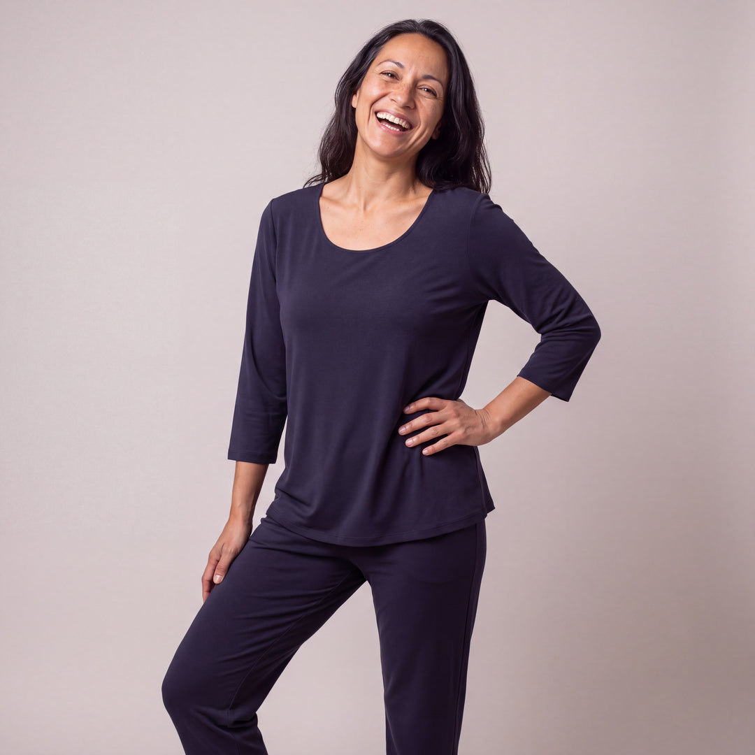 Women's DayBasics Scoop T-Shirt Top - 3/4 Sleeves in Navy