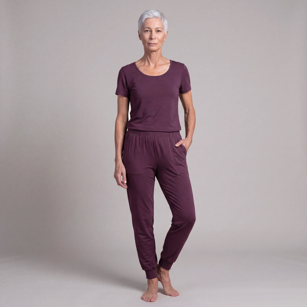 Women's NightCool Elastic Waist Cuff Jogger Pants in Merlot